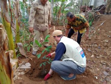 Kunjungan MAA International Australia ke Gunung Kidul