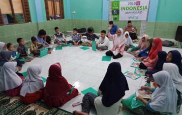 Dengan dukungan MAA Internasional Australia, YWMI membantu 27 Anak Yatim di Bantul.